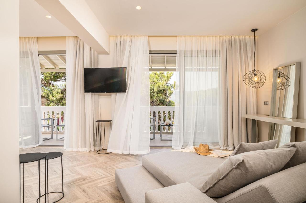 Ino Hotel & Suites Kalamion Bagian luar foto