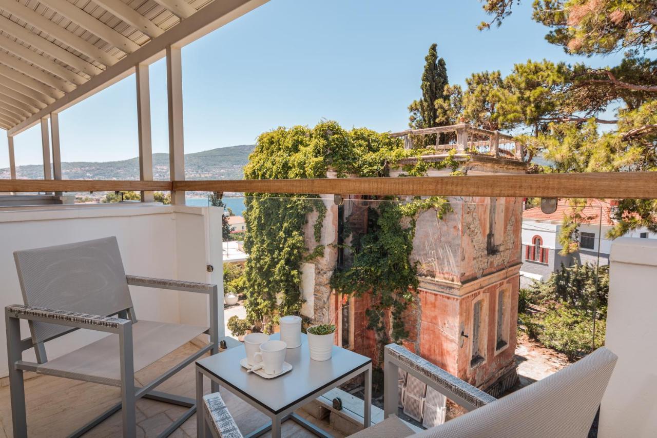 Ino Hotel & Suites Kalamion Bagian luar foto