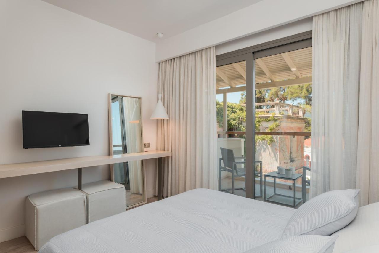 Ino Hotel & Suites Kalamion Bagian luar foto